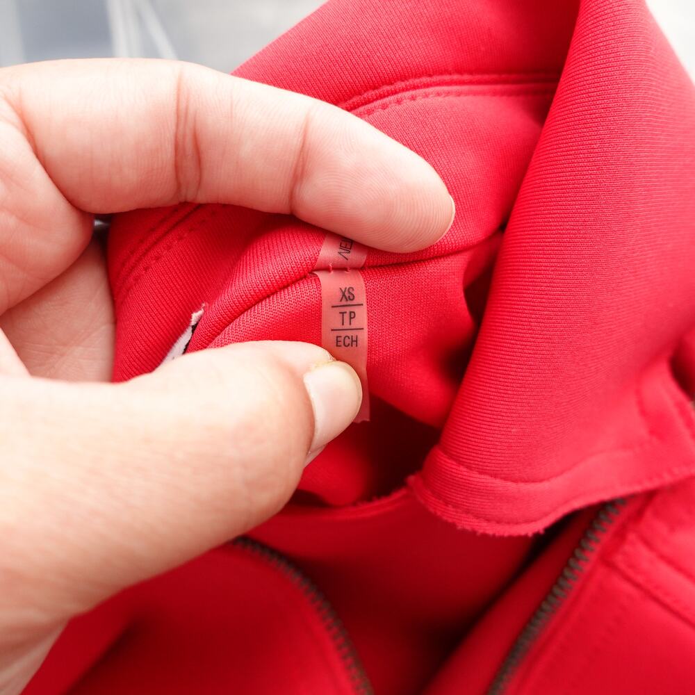 TAHARI Red Lightweight Stretchy Scuba Moto Zipper Jacket Blazer Women's Size XS - Picture 10 of 10